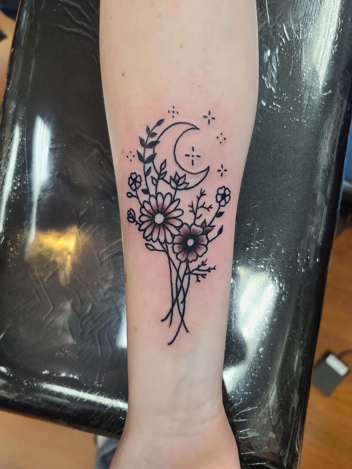 Modern Electric Tattoo Company tattoo shop in Bakersfield, CA