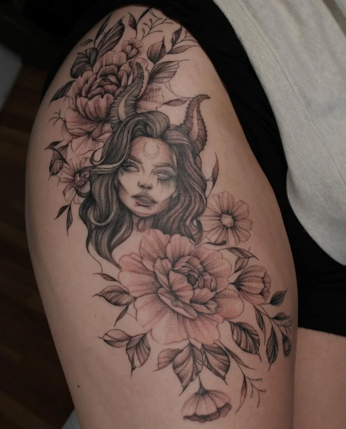 Flora Vida Ink tattoo shop in Hamilton, NJ