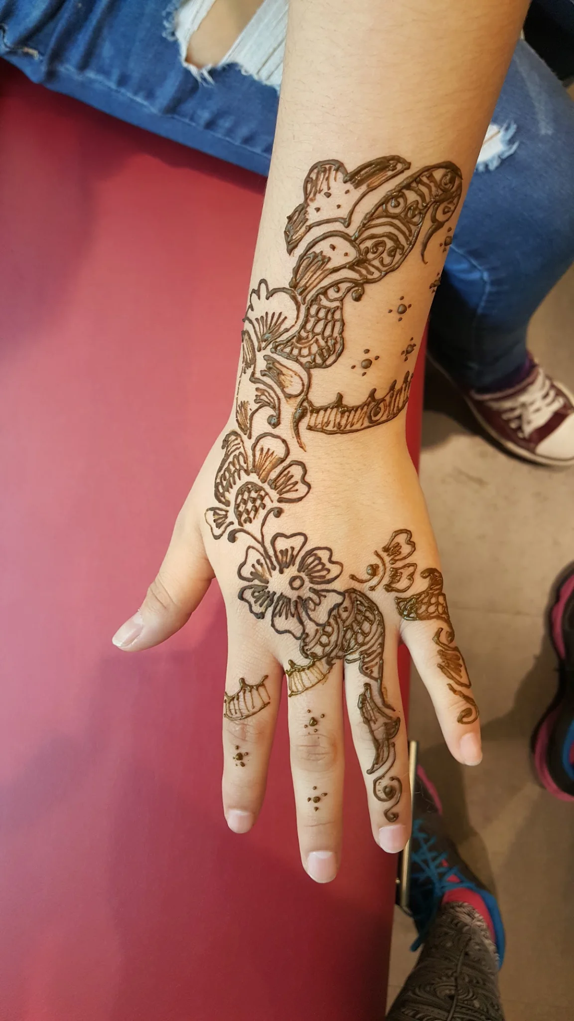 Art of Threading and Henna Tattoos photo