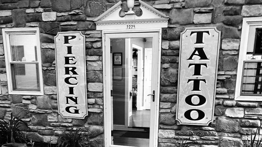 Queen of Hearts Tattoos & Body Piercing tattoo shop in Nashville, TN