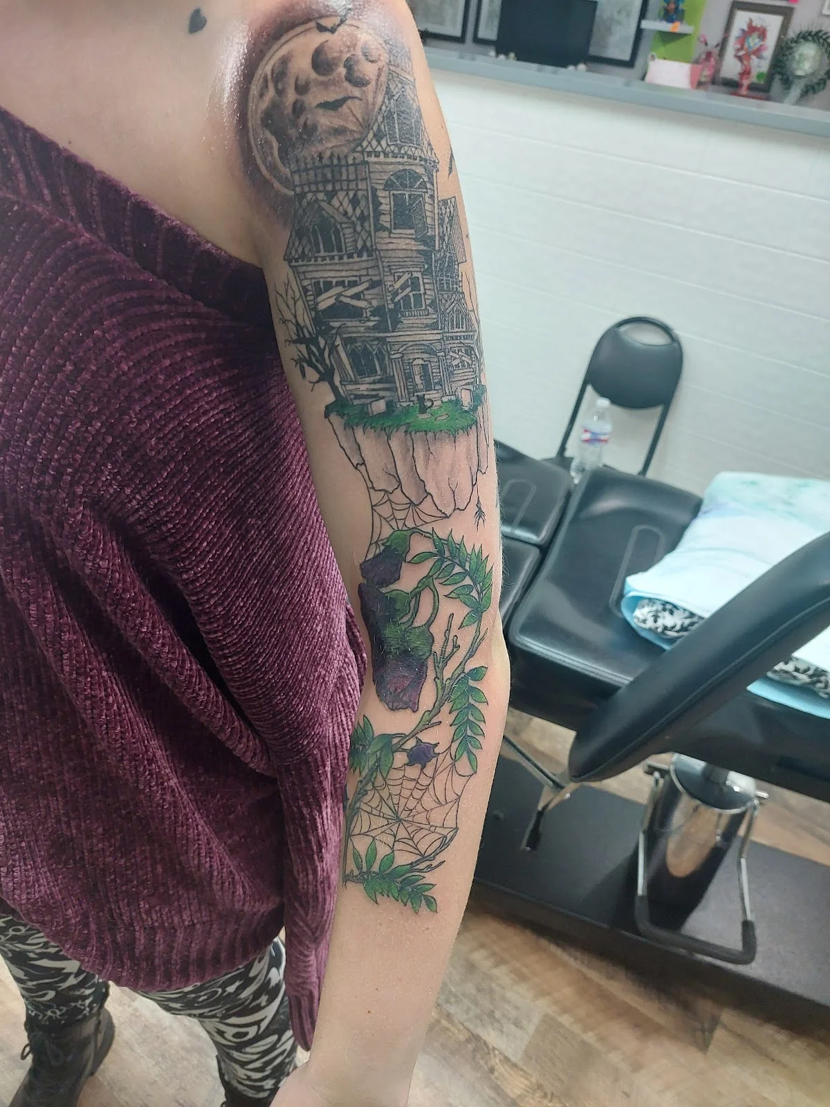Lee House Art Studio & Custom Tattoo tattoo shop in Greenville, NC