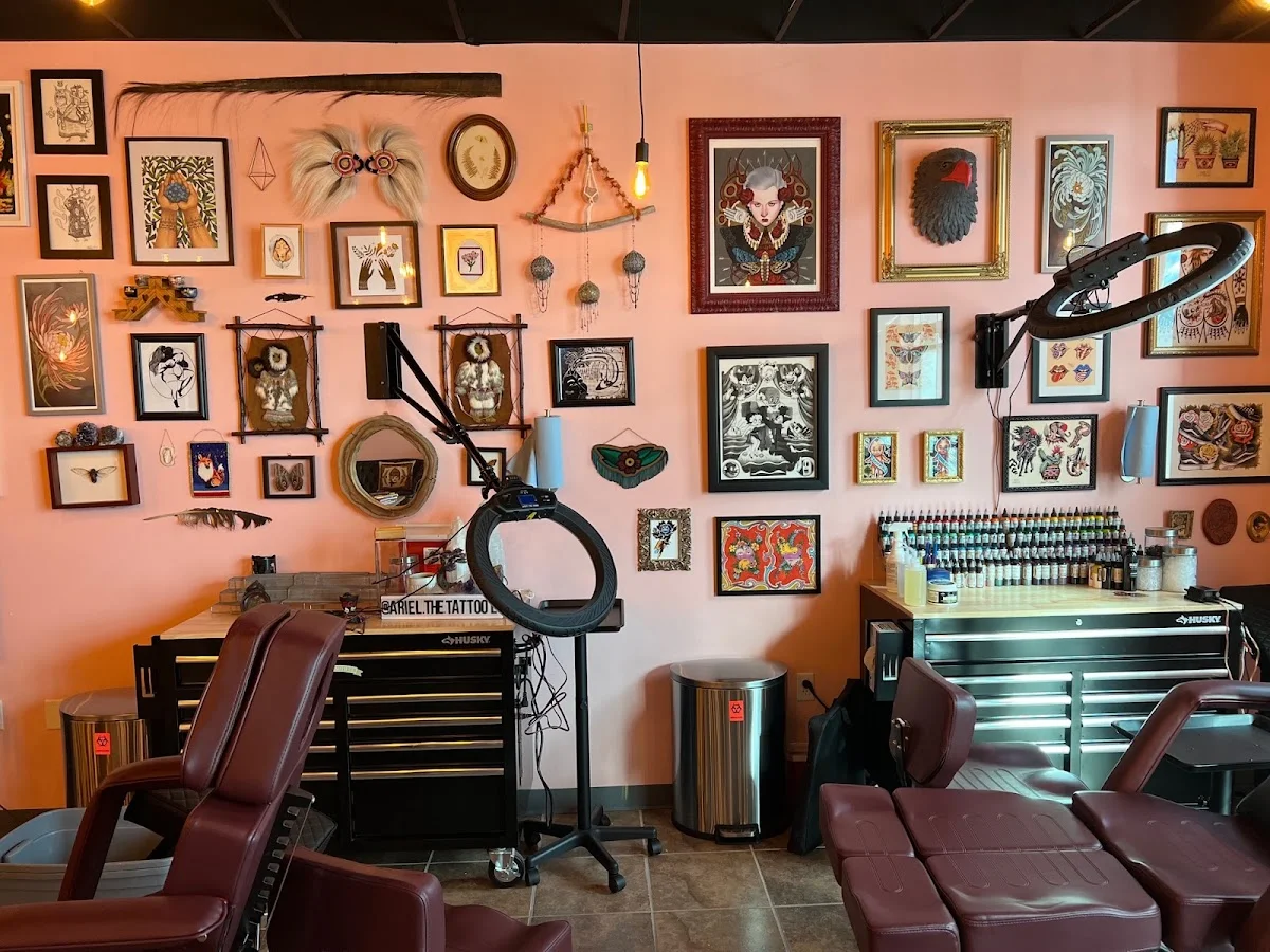 Brightside Tattoo photo