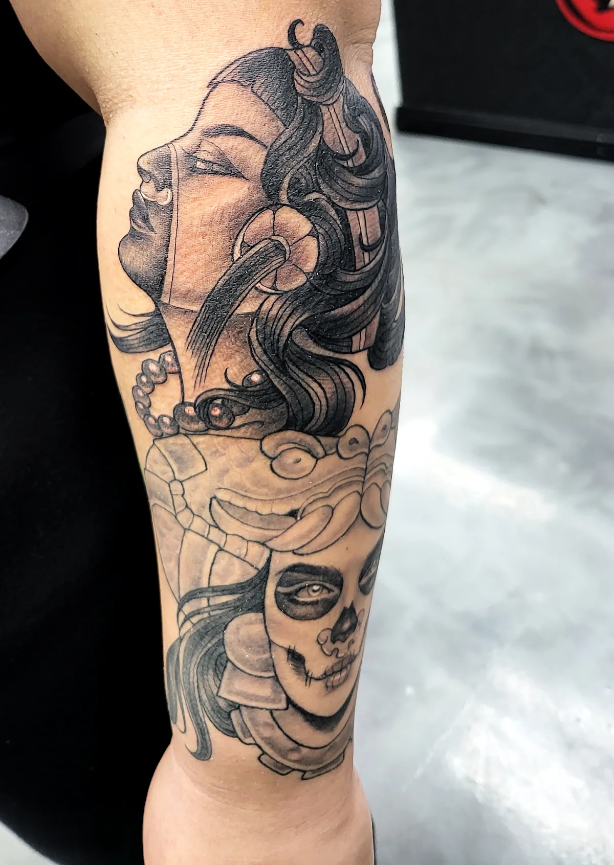 Lady Luck Tattoo Gallery tattoo shop in Tempe, AZ