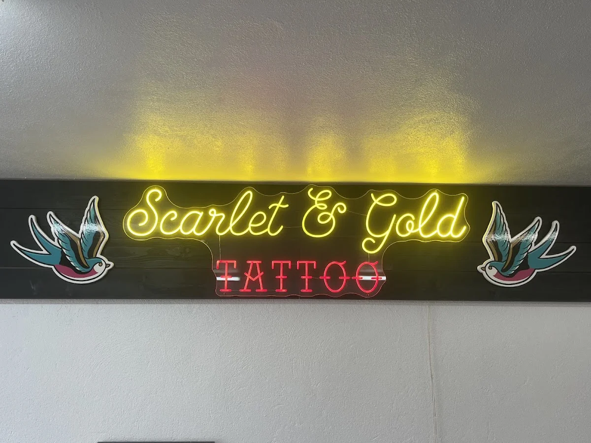 Scarlet And Gold Tattoo tattoo shop in Kailua, HI