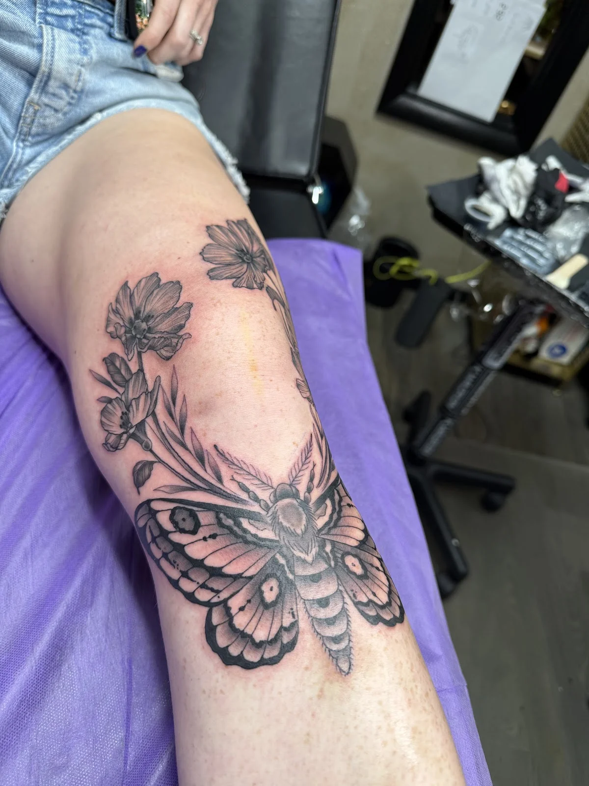 Golden Hive Tattoo tattoo shop in Twin Falls, ID
