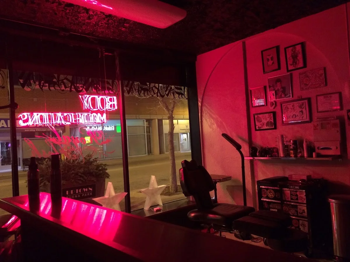 Royal Flesh Tattoo and Piercing tattoo shop in Chicago, IL