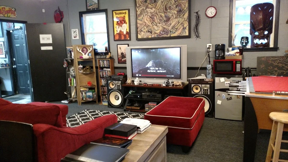Sutton Tattoo tattoo shop in Evansville, IN