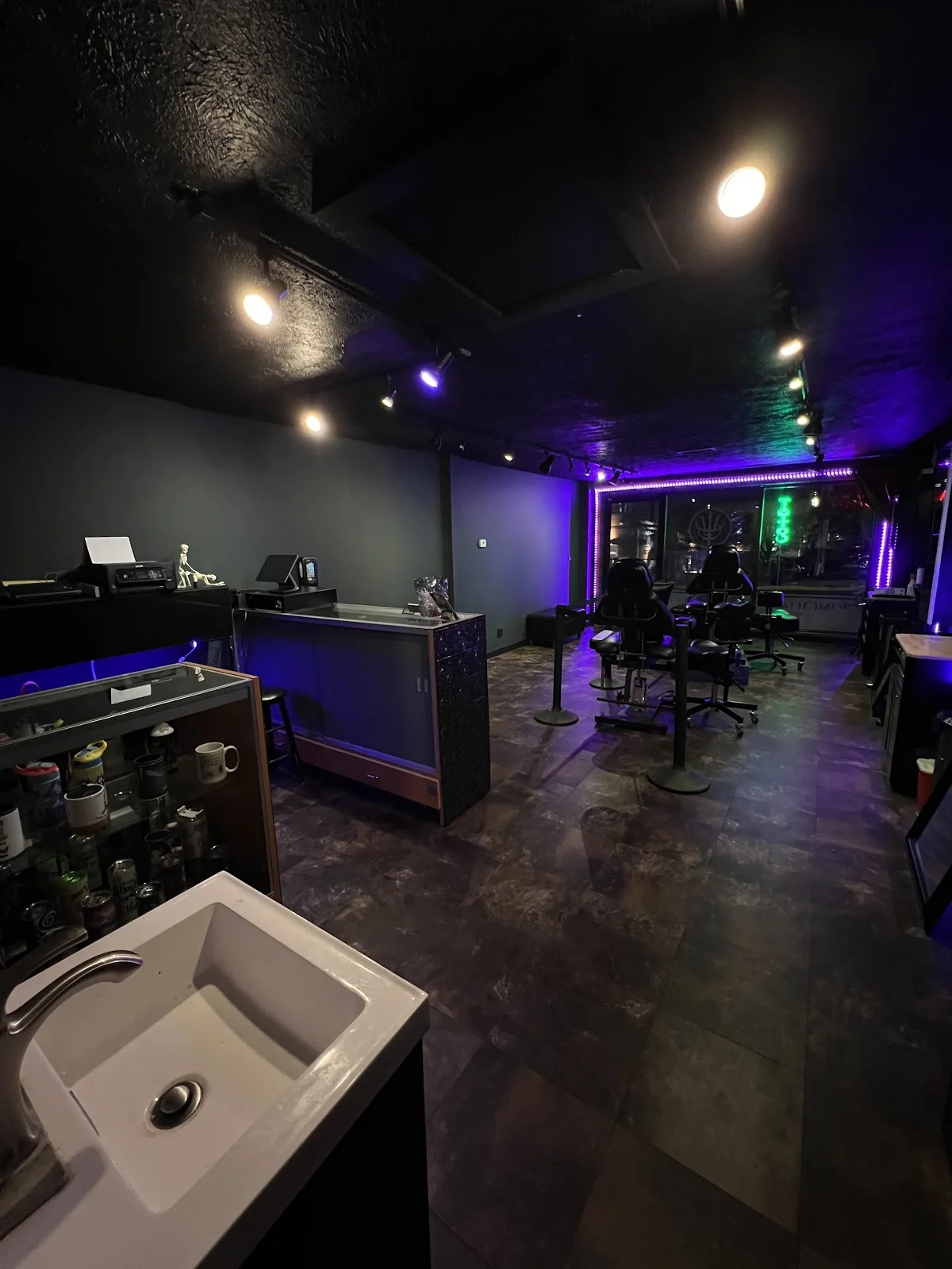 SkinQuake Tattoos tattoo shop in Lafayette, IN