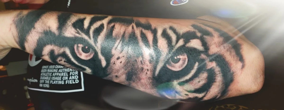 Renshaw Ink tattoo shop in Evansville, IN