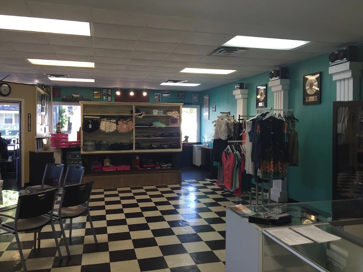 Billy Joe's Tattoo tattoo shop in Terre Haute, IN