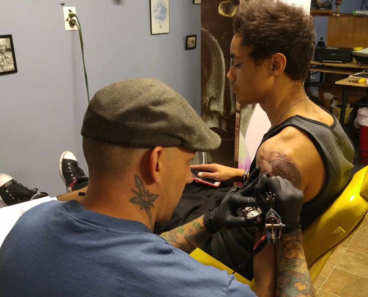 Studio 5 Tattoo tattoo shop in Jeffersonville, IN