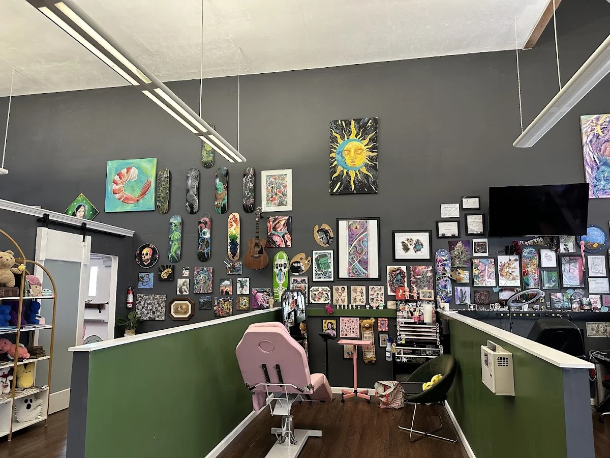 Oddballs Tattoo and Piercings tattoo shop in Elkhart, IN