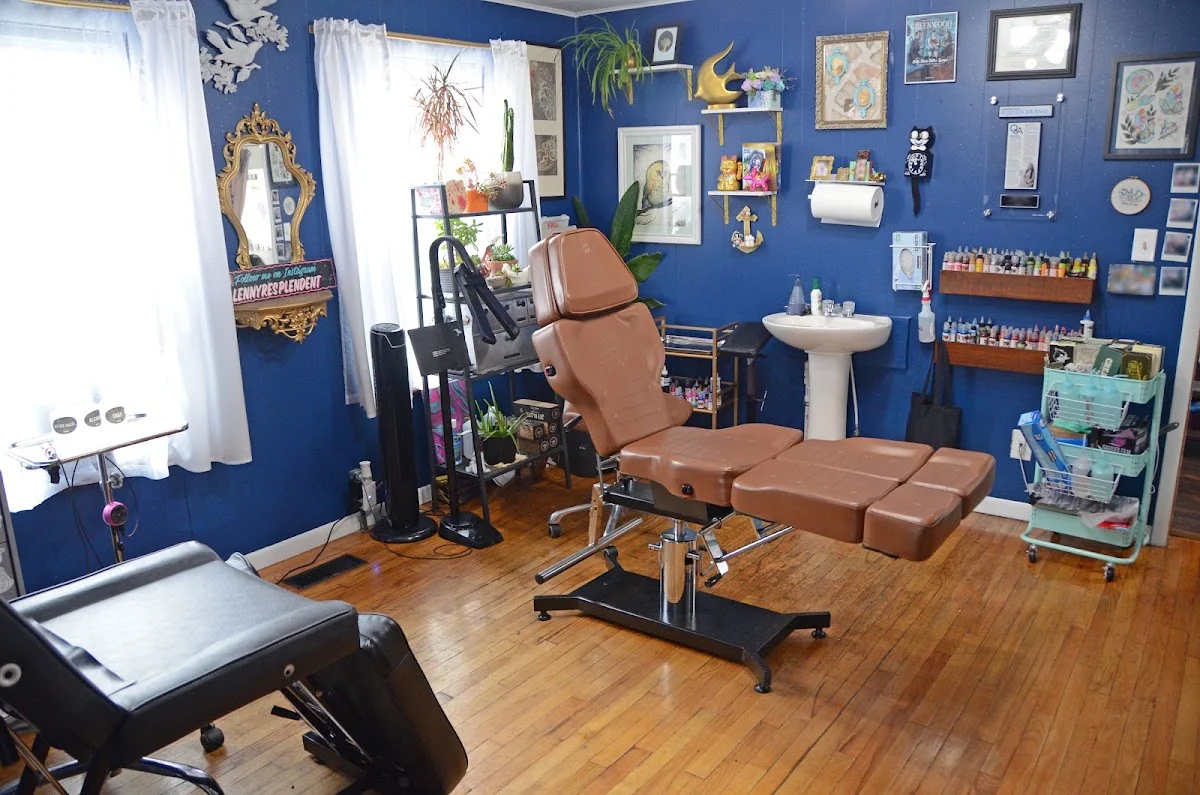 Salty Siren Tattoo Lounge tattoo shop in Greenwood, IN