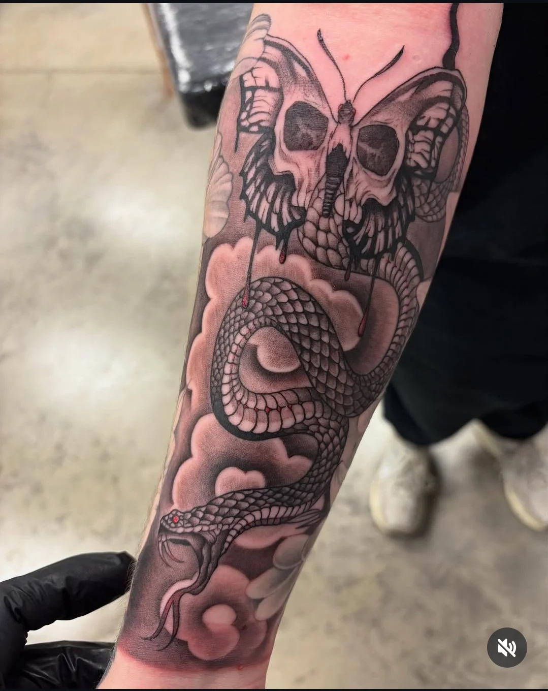 RG ink Tattoo Studio tattoo shop in Louisville, KY