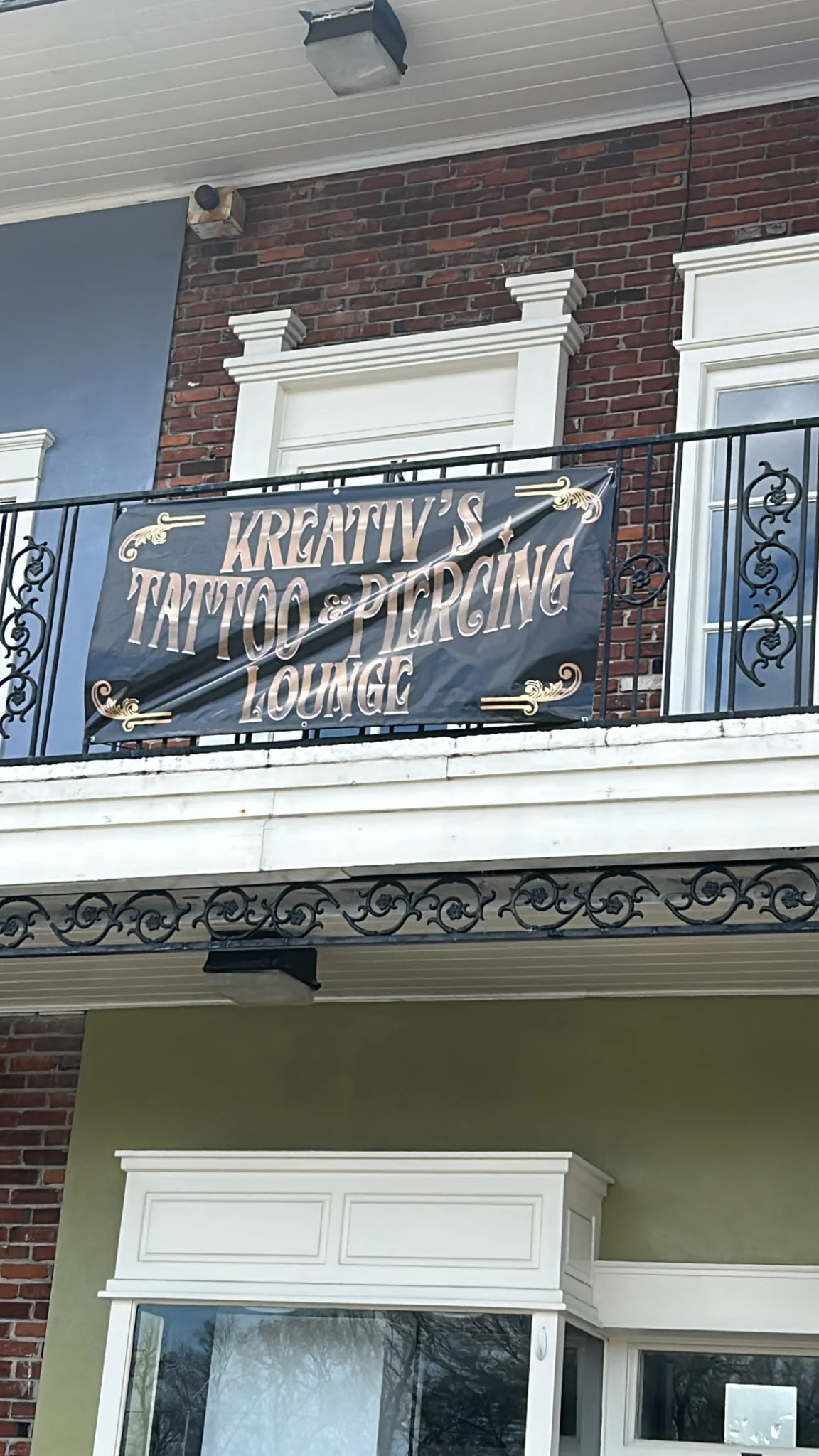 Kreativs Tattoo & Lounge tattoo shop in Baton Rouge, LA
