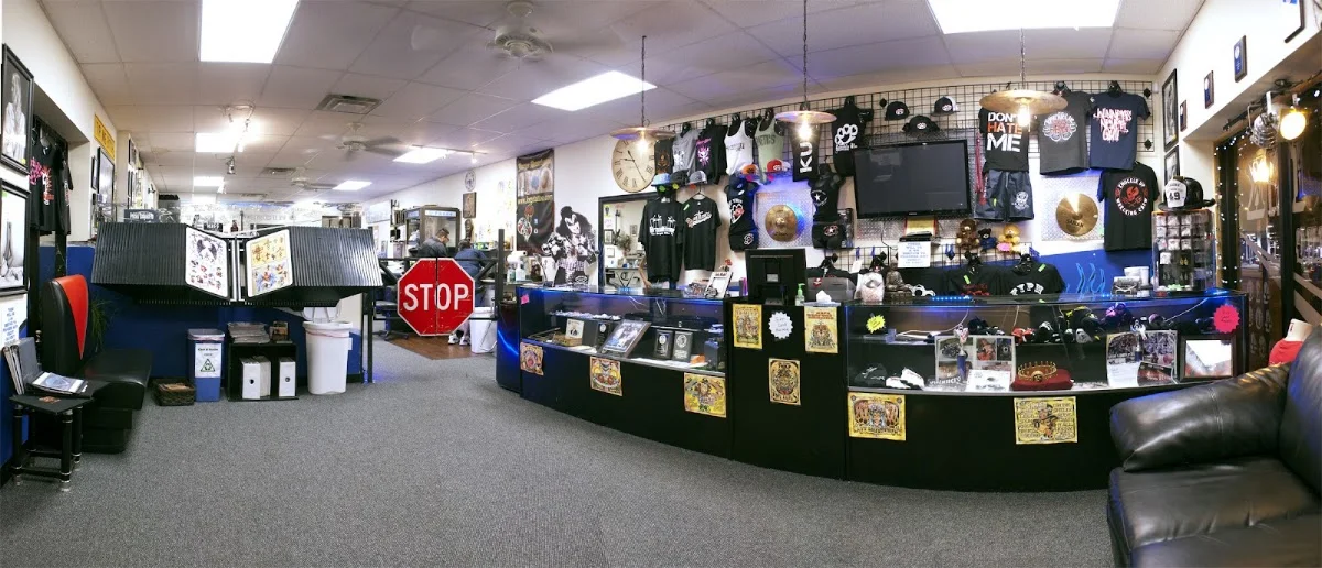 Deville Ink Tattoo & Piercing Company photo