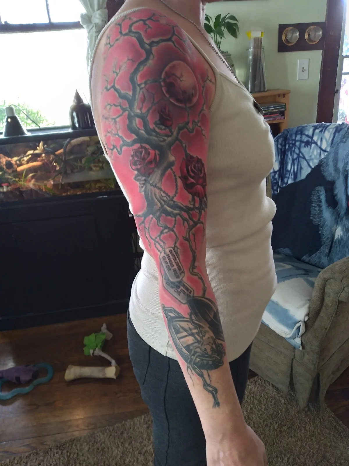Your Mom's Favorite Tattoo Parlor tattoo shop in Flint, MI