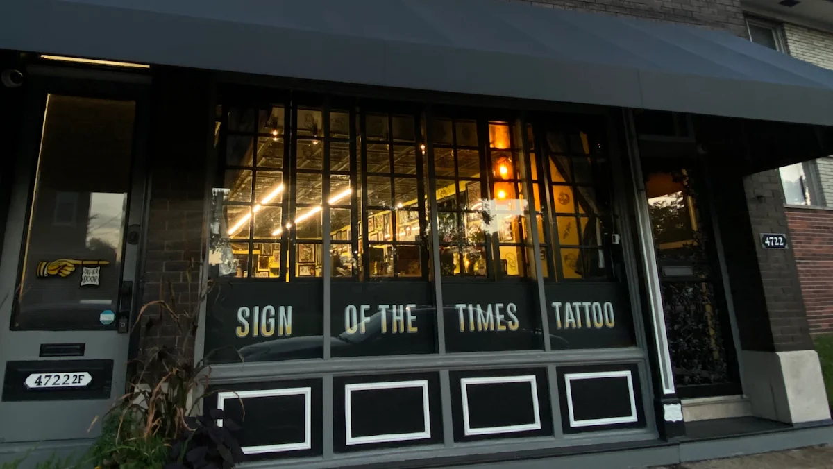 Sign of the Times Tattoo tattoo shop in St. Louis, MO