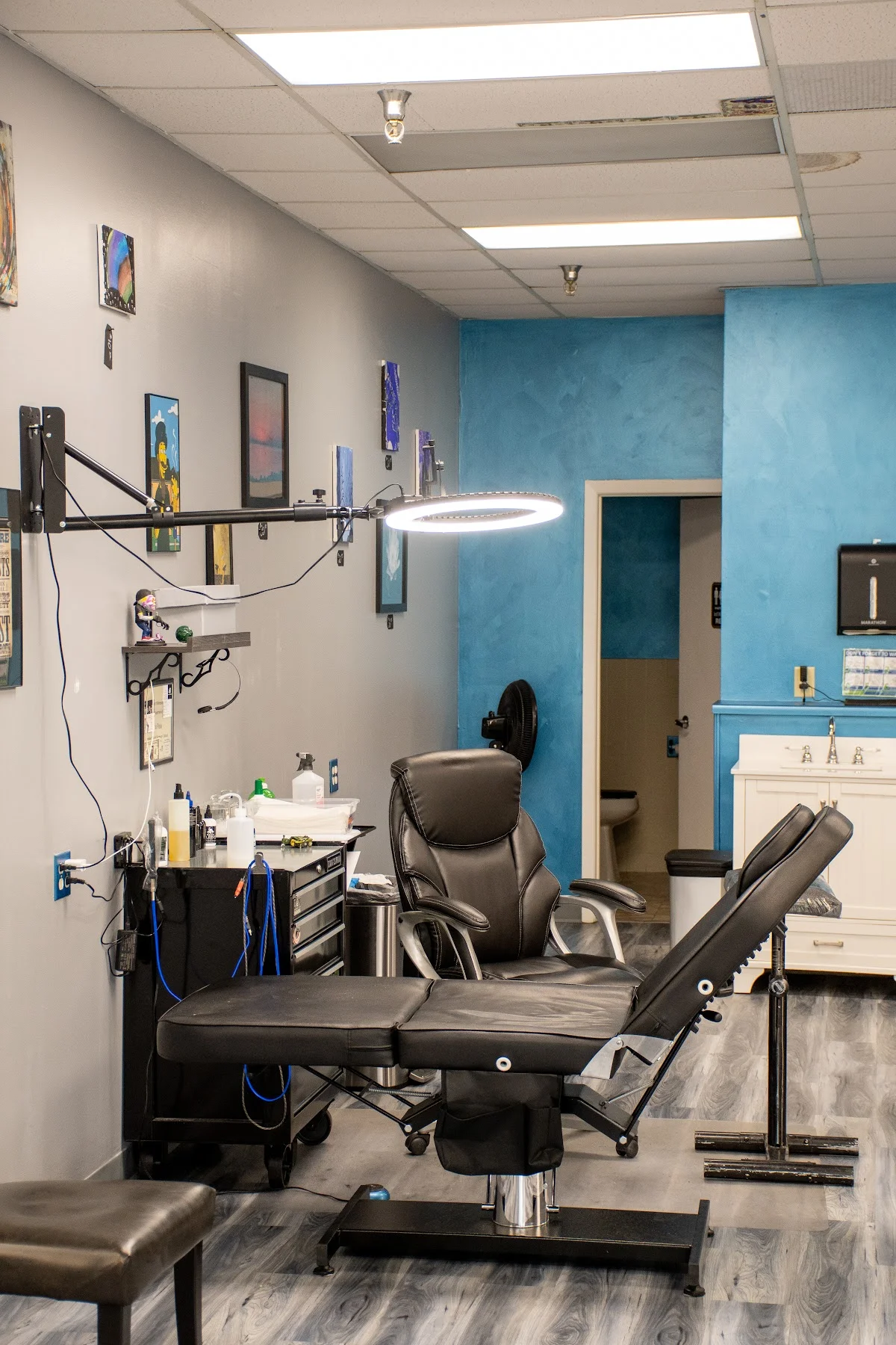 Electric Hive Tattoo and Inkporium tattoo shop in Rochester, MN