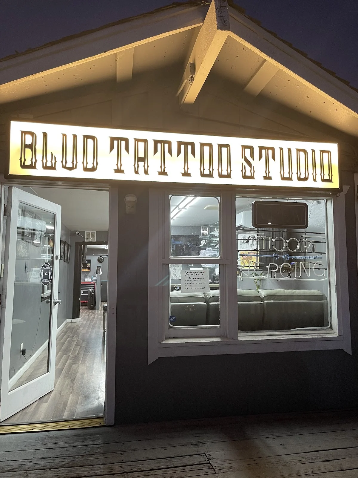Blvd tattoo studio and piercings tattoo shop in Reno, NV