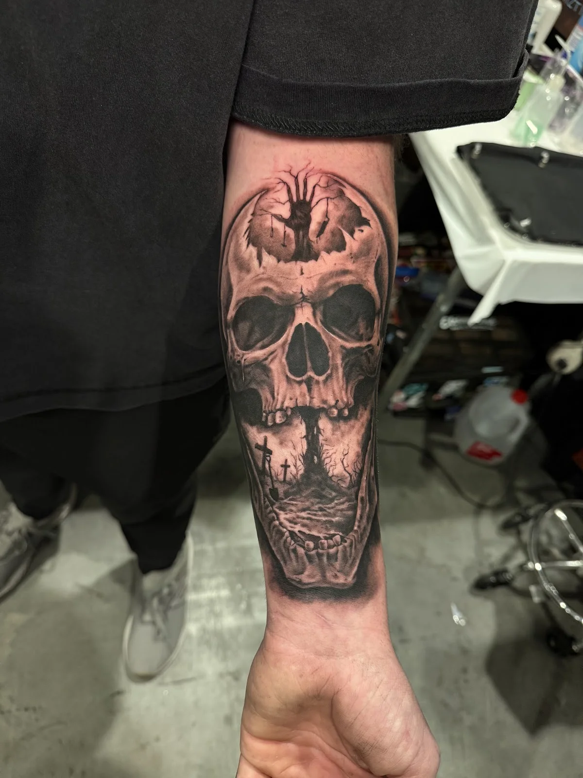 Studio 13 tattoo Derry tattoo shop in Derry, NH