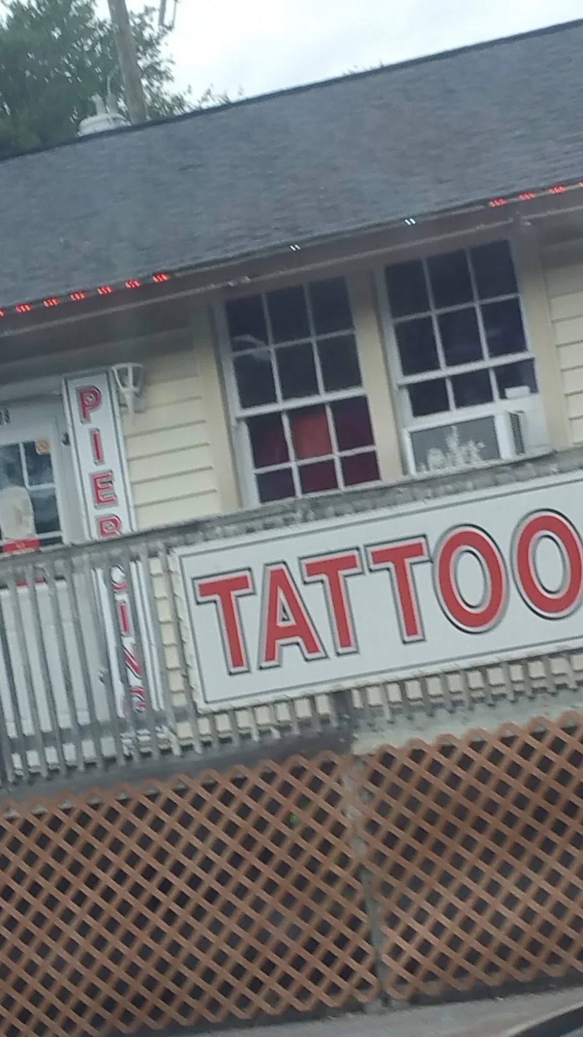 Knotty Headz Tattoo Factory & Body Piercings tattoo shop in Columbia, SC