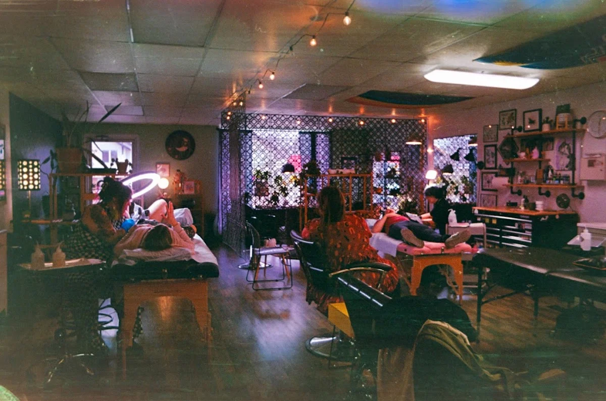 Thistle and Ivy Tattoo Co. tattoo shop in Sioux Falls, SD