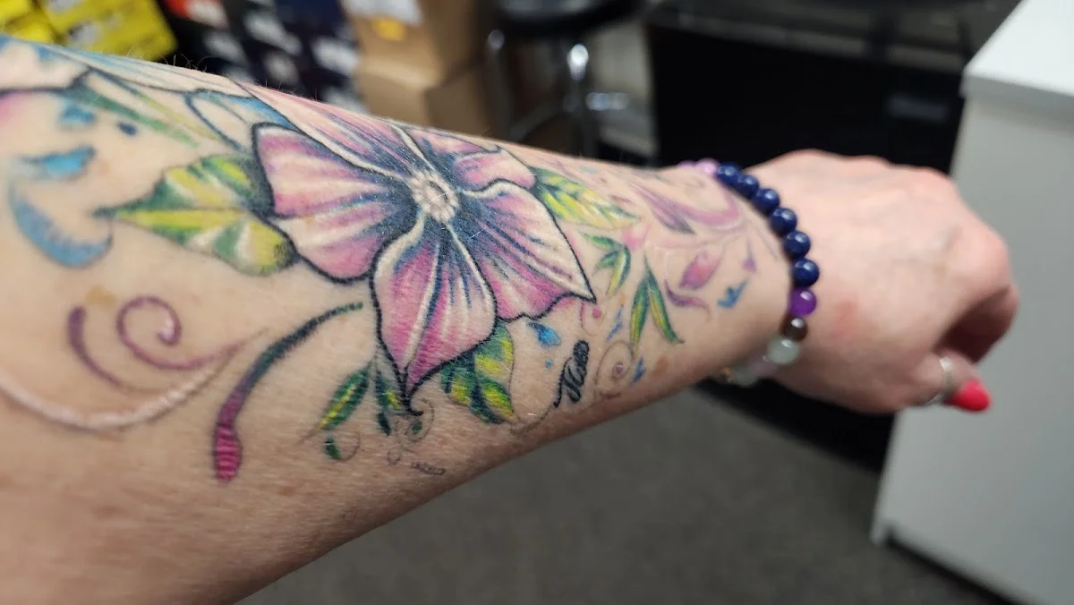 Anavrin Tattoo & Body Piercing tattoo shop in Newport News
