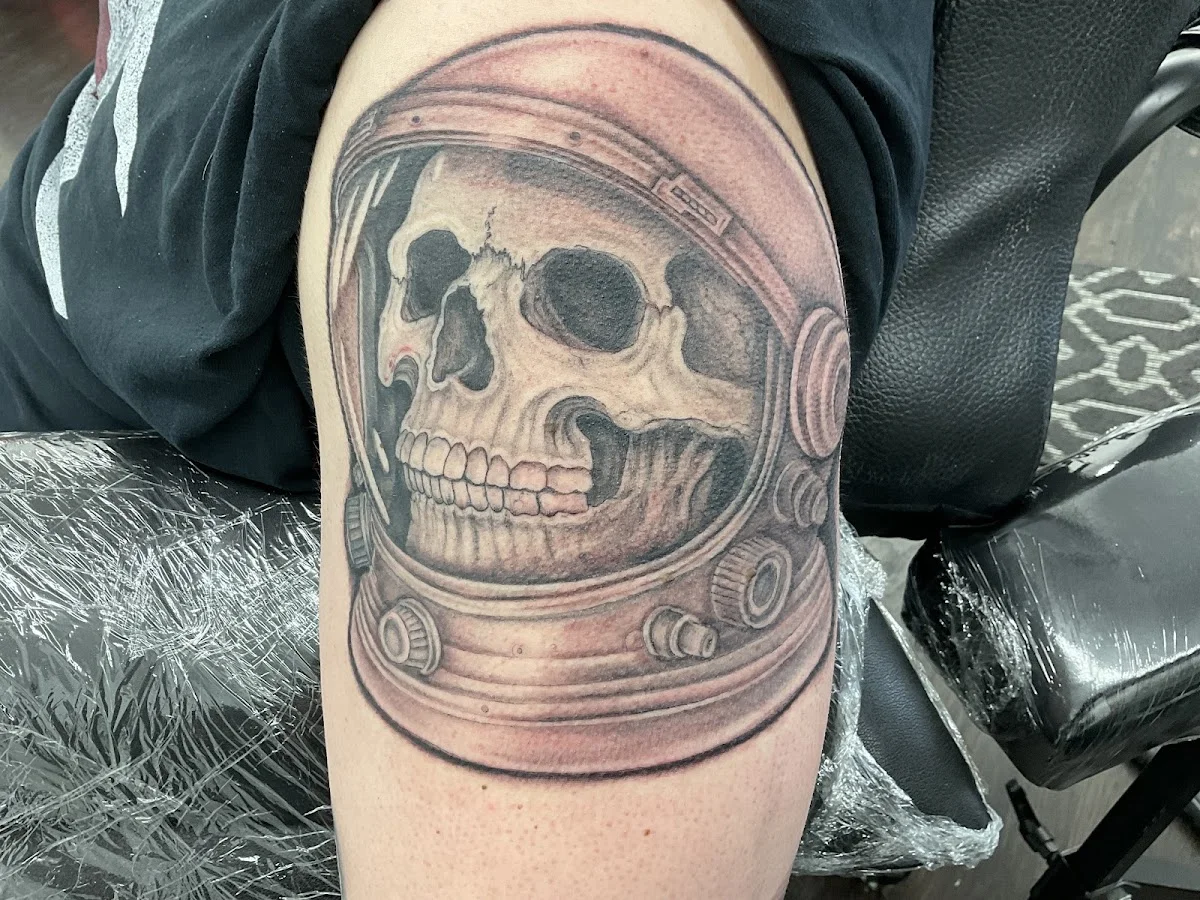 Perry Street Tattoo photo