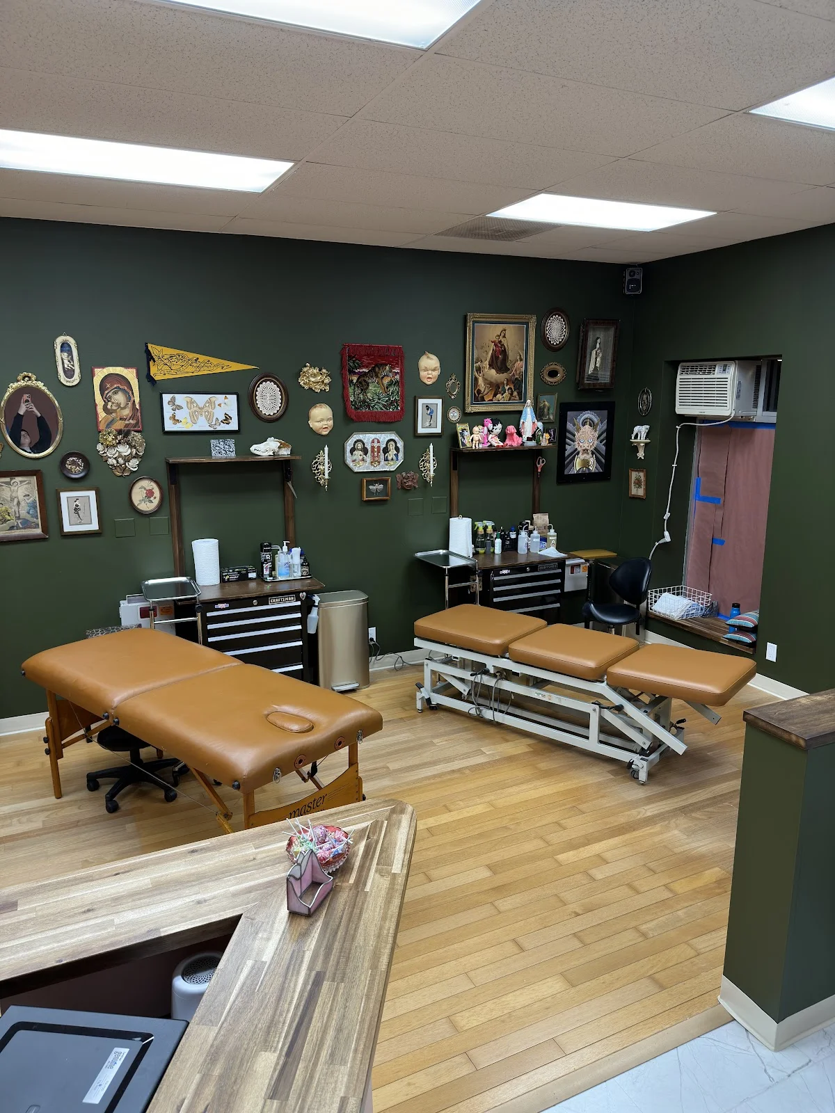 Sojourn Tattoo tattoo shop in Tacoma, WA