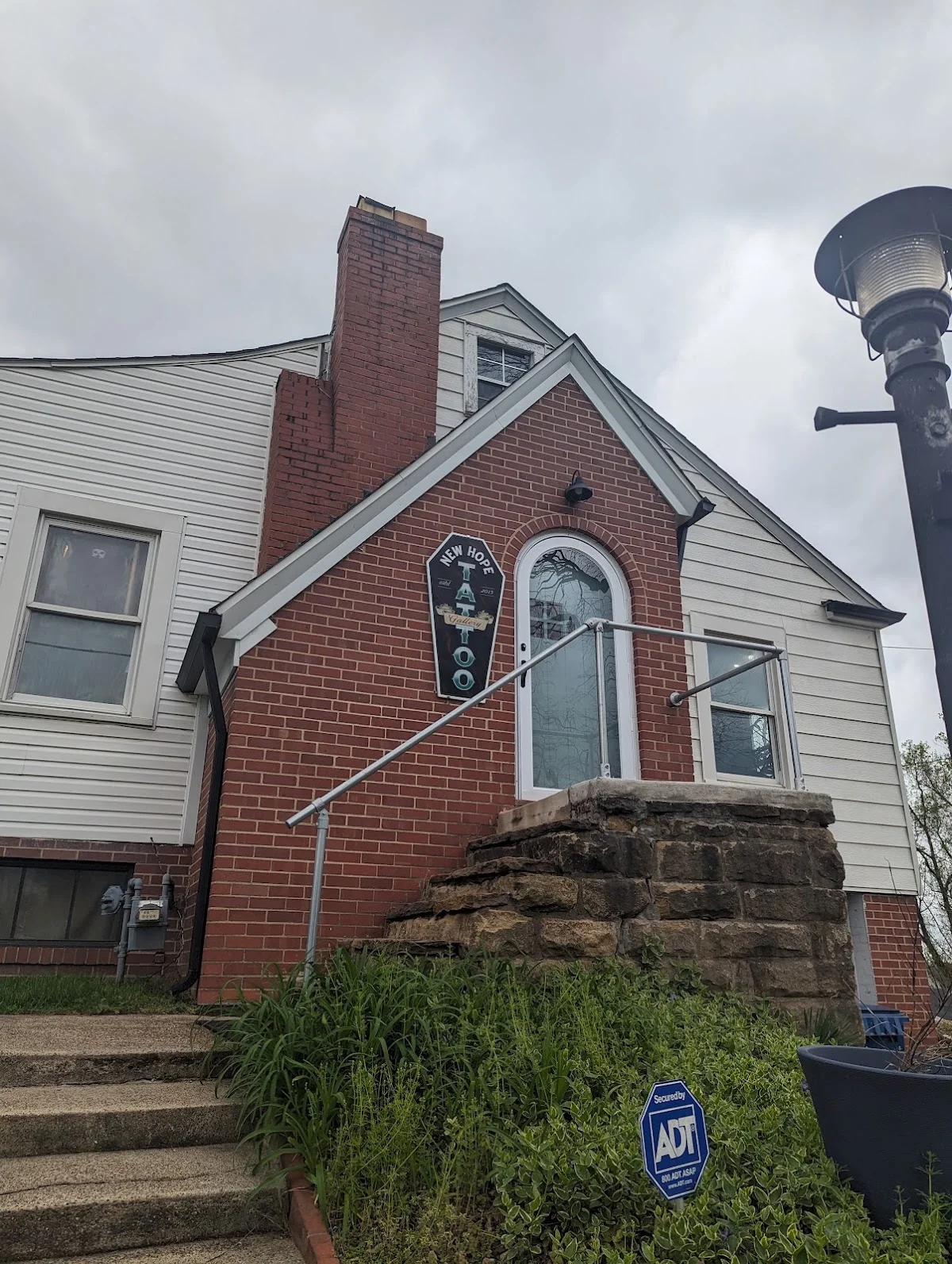 New Hope Tattoo Gallery tattoo shop in Huntington, WV