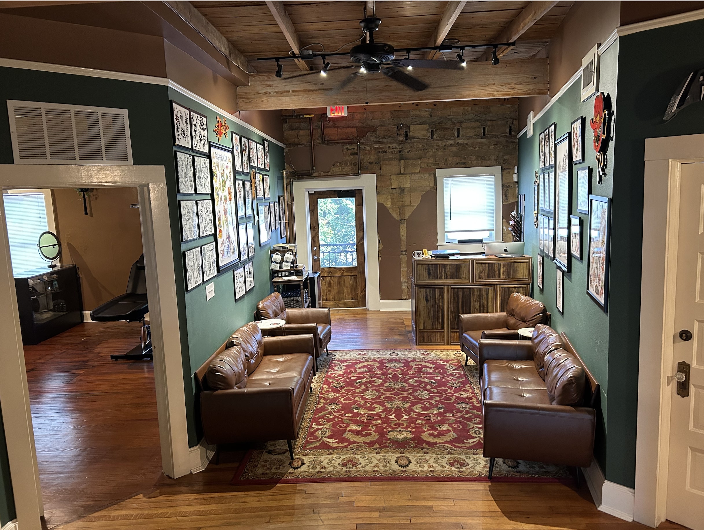 Paramount Tattoo & Piercing photo