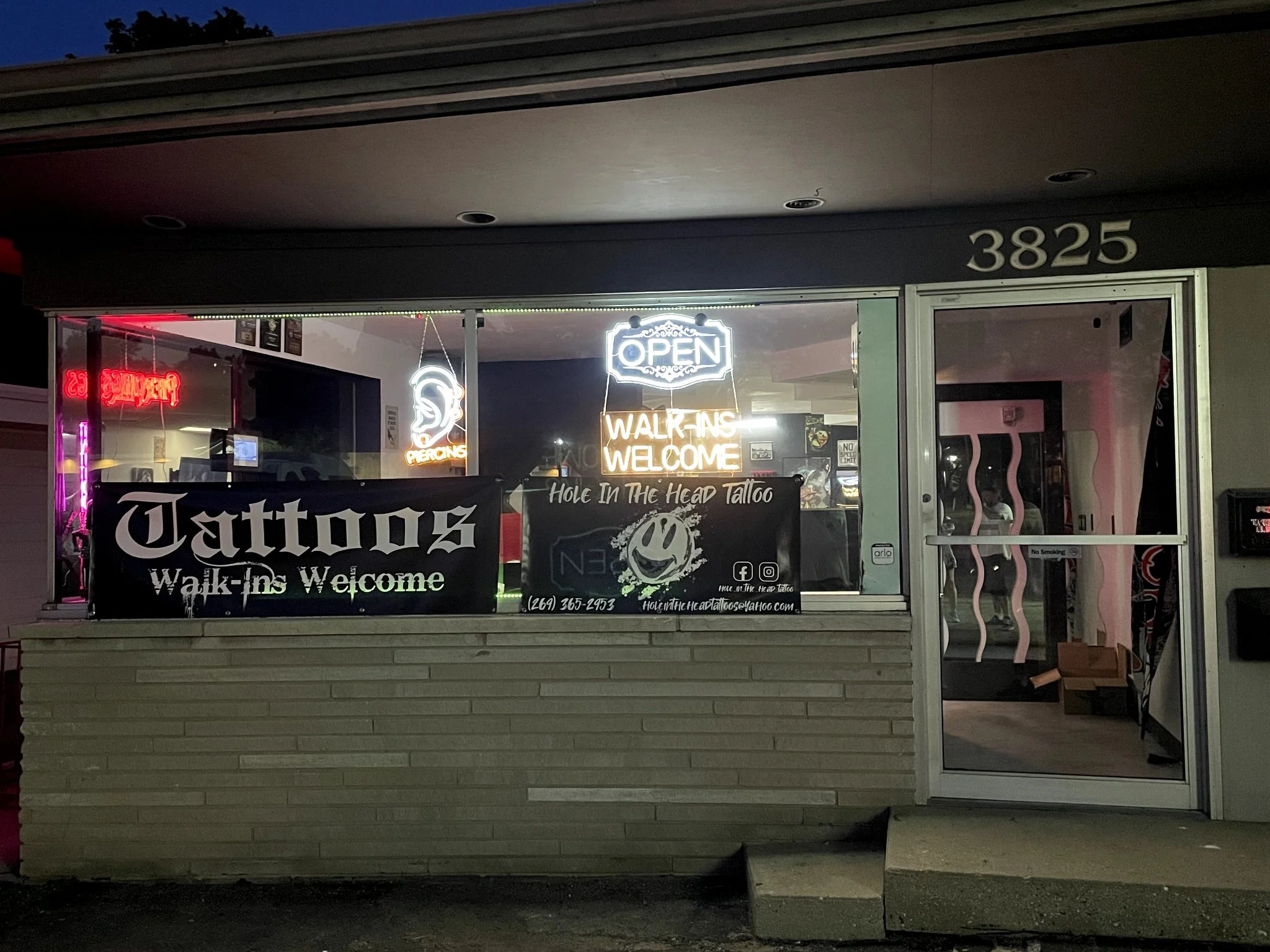 Hole in the Head Tattoos photo